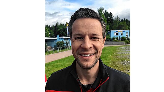 Jörg Holik coacht auch kommende Saison die Spielgemeinschaft aus Dauchingen und Weilersbach.