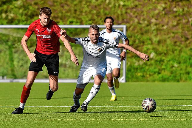 Bild 19: FC Hochrhein siegt mit 5:2 beim SV 08 Laufenburg II &ndash; und wir haben Bilder!