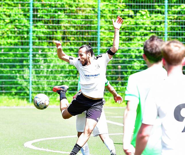 Bild 21: SG Mettingen/Krenkingen siegt 5:0 bei der U23 des SV 08 Laufenburg – und wir haben Bilder!