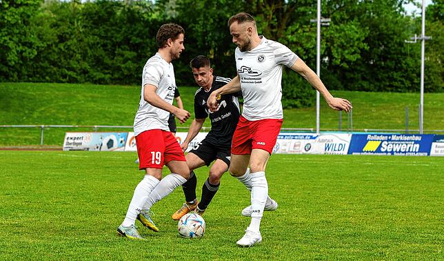 Bild 34: FC RW Salem besiegt auch den SV Mühlhausen. Wir haben die besten Bilder!