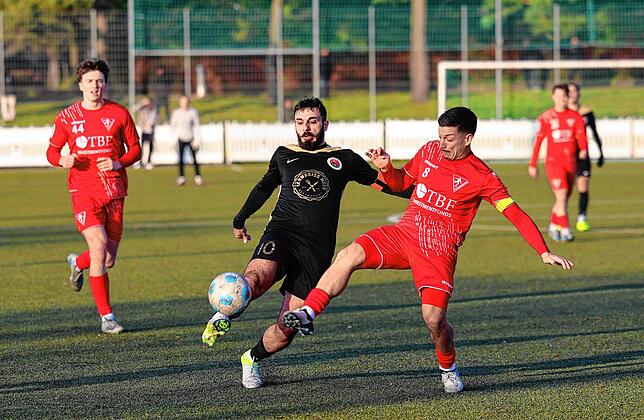 Bild 10: Unsere große Bildergalerie vom 2:1-Derbysieg des TSV Singen gegen den 1.FC Rielasingen-Arlen
