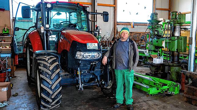Landwirt Jürgen Moser von den Immenhöfen blickt mit Sorge in die Zukunft.