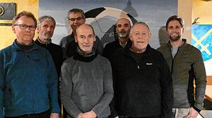Der Vorstand des Sängerbunds (von links): Gerhard Binder, Christoph Gebler, Harald Steit (hinten) Gerhard Schlude, Primin Altenburger, ...