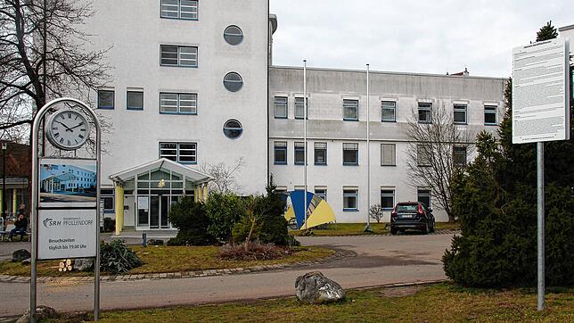 Aktuell gibt es von den SRH Kliniken Landkreis Sigmaringen keine Entscheidungen zum Verbleib des Schlaflabors in Pfullendorf und ob die ...