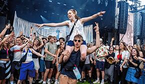 Lebensfreude pur: Beim Campus-Festival feiern zehntausende fröhlich – und mit auffallend viel Respekt voreinander. Entsprechend positiv ...