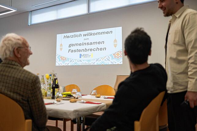 Bild 13: Bilder von Fastenbrechen in Singen