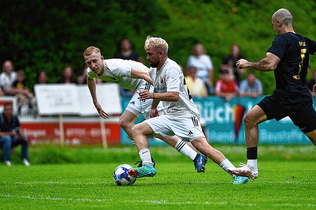 Bild 22: SV 08 Laufenburg verpasst den Aufstieg beim ESV Südstern Singen mit 1:4 – und wir haben Bilder!