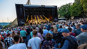 Schon im vergangenen Jahr hat der Aufritt der Big Band der Bundeswehr am Radolfzeller Konzertsegel zahlreiche Gäste angezogen. Das soll ...