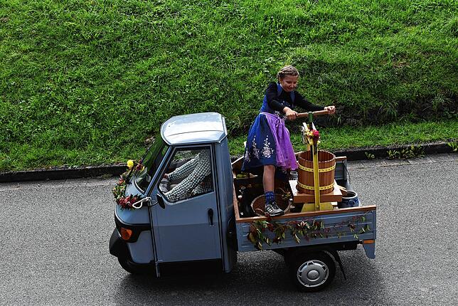 Bild 20: Das 62. Erntedankfest in Berau wurde traditionell von der Trachtenkapelle Berau veranstaltet