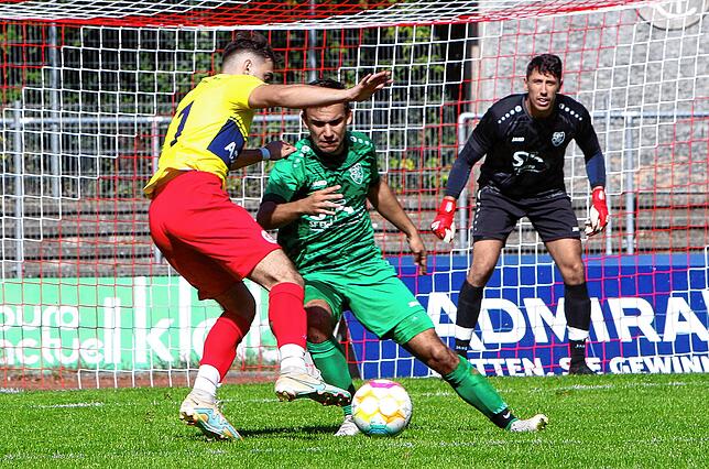 Bild 8: Die besten Bilder vom Stadtderby zwischen SC Pfullendorf II und TSV Aach-Linz