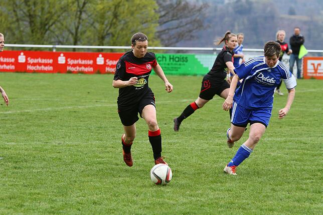 Bild 9: Fußballerinnen des SV Niederhof besiegen die SG Görwihl – und wir haben die Bilder!