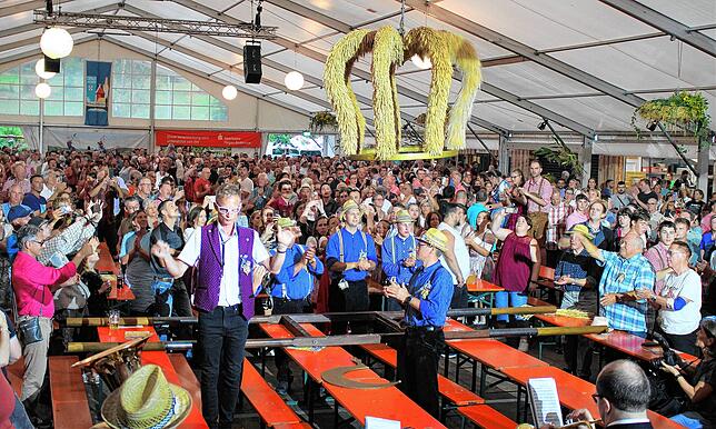 Bild 10: Auftakt des Heimatfest Sichelhenke in Bohlingen