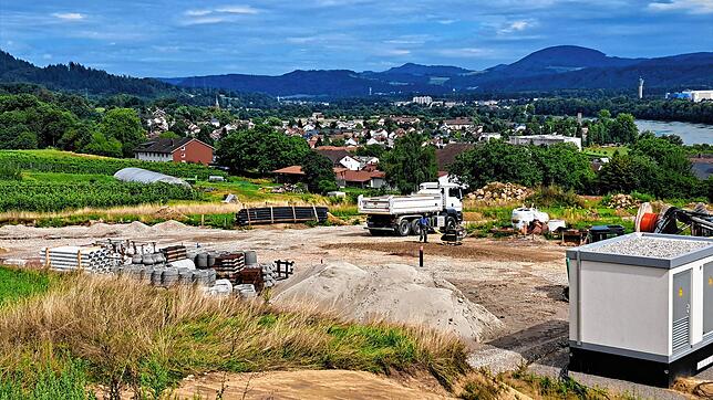 Gebaut wird zwar in Bad Säckingen &ndash; aber nicht immer günstiger Wohnraum. Hier auf dem Bild wird das Neubaugebiet Leimet III ...