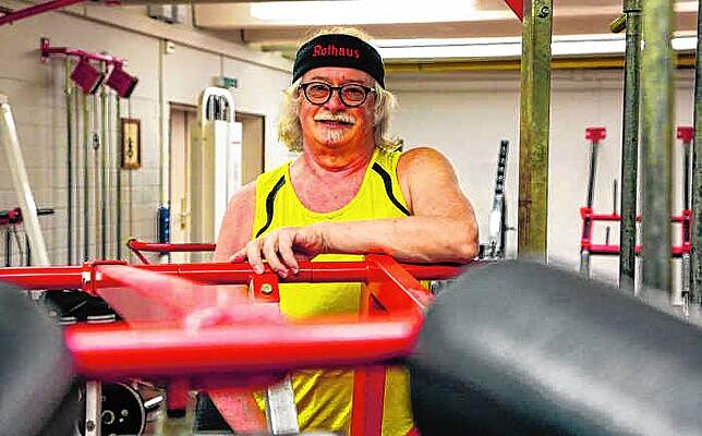 Oswald Ammon beim Training vor einigen Jahren. Auch 2023 will er im Kugelstoßen und Diskuswurf antreten.