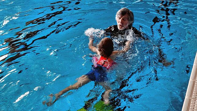Über 170 Teilnehmer an den Schwimmkursen im Villinger Hallenbad und im Schwenninger Neckarbad haben die Bäder VS im Jahr 2024 ...