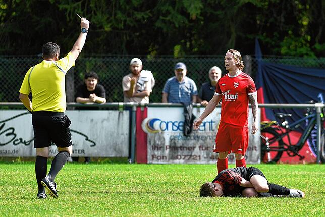Bild 11: Elf Tore! Unsere Bildergalerie vom 6:5-Erfolg des VfB Villingen gegen den FC Löffingen