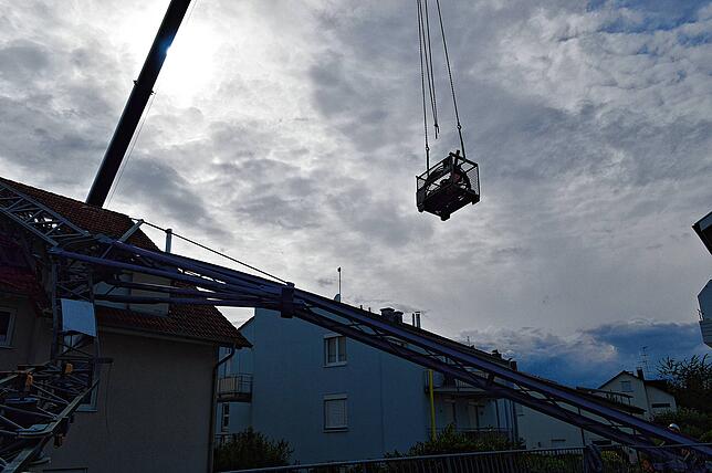 Bild 16: Nach Baukran-Unglück wegen Unwetter: Hier gibt es Bilder und Videos vom Bergungseinsatz