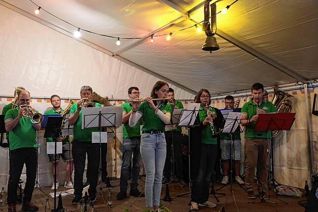 Bild 11: Birkendorfer Schopfschellenfest - Das sind die besten Bilder der Musiker
