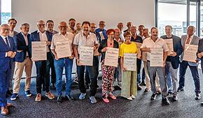Insgesamt 20 Handwerksmeister und zwei Handwerksmeisterinnen sind jetzt mit dem Goldenen Meisterbrief geehrt worden. Sie alle haben vor ...