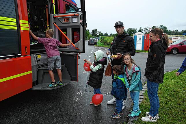 Bild 2: Bilder vom Floriansfest der Freiwilligen Feuerwehr Oberteuringen