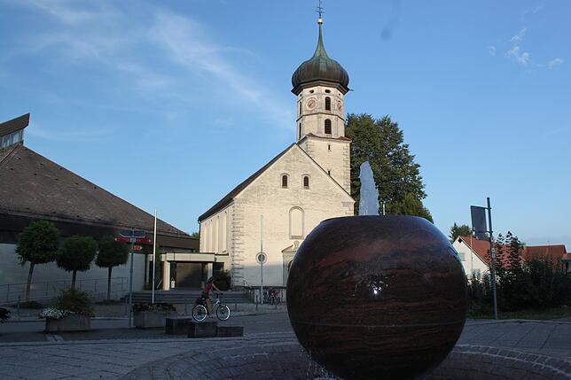 Die Kirche St. Gangolf in Friedrichshafen-Kluftern.