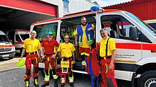 Fünf Männer der DLRG aus dem Bezirk Konstanz sind bei Günzburg im Einsatz. Von links: Michael Kuginna (Ortsgruppe Konstanz), Henning ...