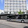 Vor allem in den Stadtverkehren, hier ein &bdquo;Silberpfeil&ldquo; in Friedrichshafen, wird die Preiserhöhung spürbar. Das Einzelticket ...