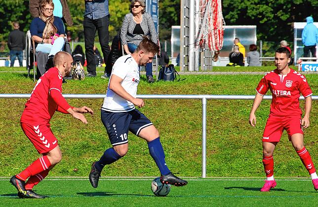 Bild 12: FV Lörrach-Brombach U23 feiert beim 3:0 gegen den FC Schlüchttal seinen zweiten Sieg in Folge &ndash; und wir haben die Bilder
