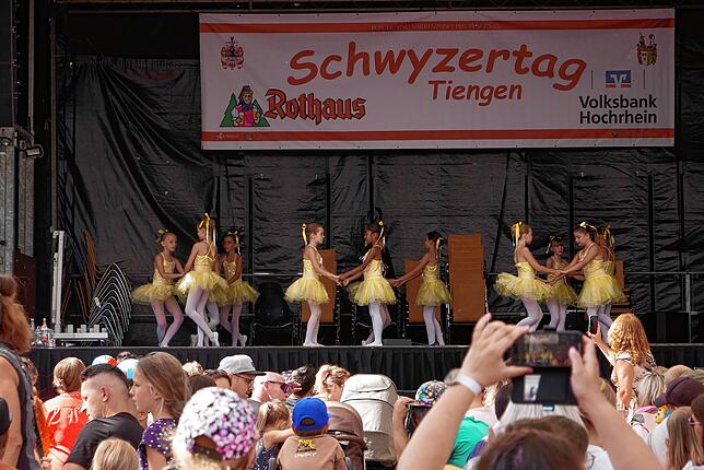 Bild 7: Lebendige Stadt in der Fußgängerzone