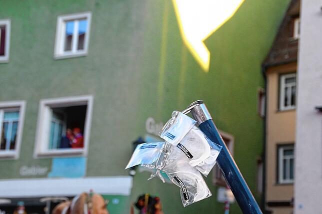 Hier gibt es die Masken.