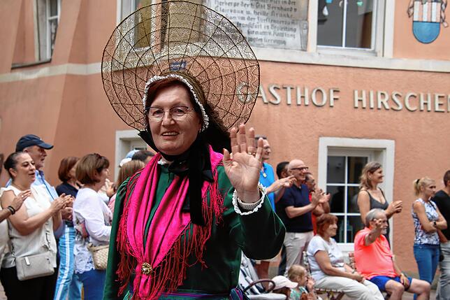 Bild 7: Buntes Brauchtum: Die schönsten Bilder vom Festumzug des Schwyzertags (1)