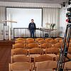 Mit dem Live-Stream kommt das Team um Pfarrer David Brunner (im Bild) dem Wunsch der Gläubigen nach Beistand und Normalität entgegen.