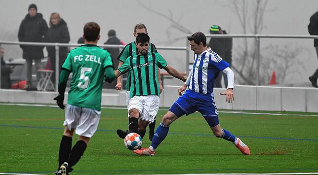 Bild 36: SG Mettingen-Krenkingen besiegt den Spitzenreiter FC Zell &ndash; und wir haben die Bilder!