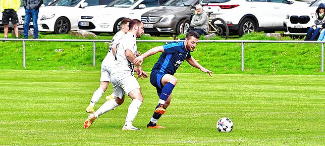 Bild 18: FC Wittlingen setzt sich mit 3:1 gegen VfB Waldshut durch – und wir haben Fotos!