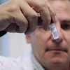 Martin Bachmann, Immunologe und Professor am Universitätsspital Bern, glaubt, den Impfstoff gegen das Coronavirus gefunden zu haben. Der ...