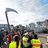 Die Polizei im Einsatz rund um den politischen Aschermittwoch der Grünen in Biberach an der Riß.