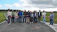 Strahlende Gesichter gibt es bei der Eröffnung des Wohnbaugebiets Herrrenacker-Ost in Buchenberg. Foto: Stephan Hübner