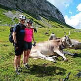 Beide lieben die Natur und unternehmen gerne Bergtouren.