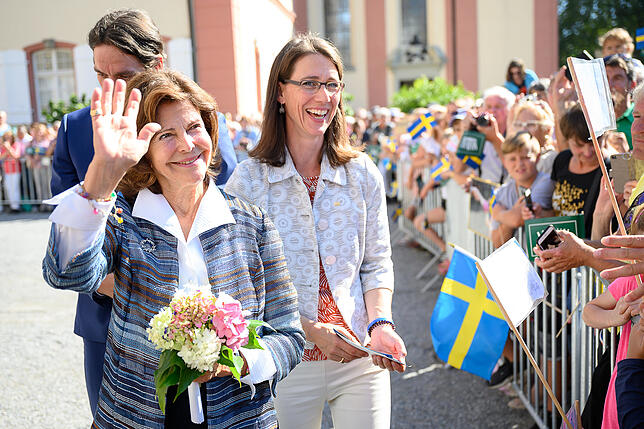 Björn Graf Bernadotte, Königin Silvia von Schweden und Bettina Gräfin Bernadotte beim Besuch auf der Blumeninsel Mainau. Anlass für den ...
