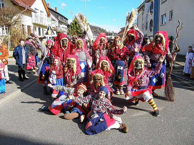 Bild 29: Bilder vom Fasnachtsmontags-Umzug in Allensbach