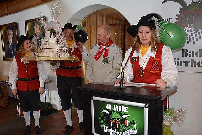 Bild 29: Bilder vom Narrentreffen der Urviecher-Zunft: Narrenmesse und Zunftmeisterempfang