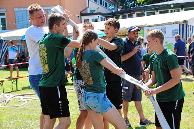 Bild 24: Spaß und Stimmung beim Walder Dorffest