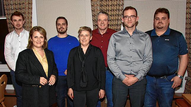 Die Kandidaten v.l. Moritz Berger, Derya Lober, Patrik Müller, Susana Coutinho, Oswald Tröndle, Dominik Ebner und Andreas Wolber. Nicht ...