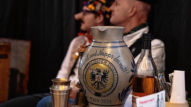 Bild 23: 60 Jahre Dorferschoppen:   Einblicke  hier auch Frauen gestattet
