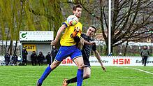 Der F.A.L.-Torjäger trifft wieder: Mark Burgenmeister (links im Bild).