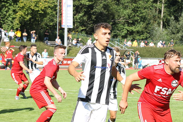 Bild 17: SV 08 Laufenburg gewinnt Spitzenspiel gegen FSV RW Stegen mit 2:1 &ndash; und wir haben die Bilder!
