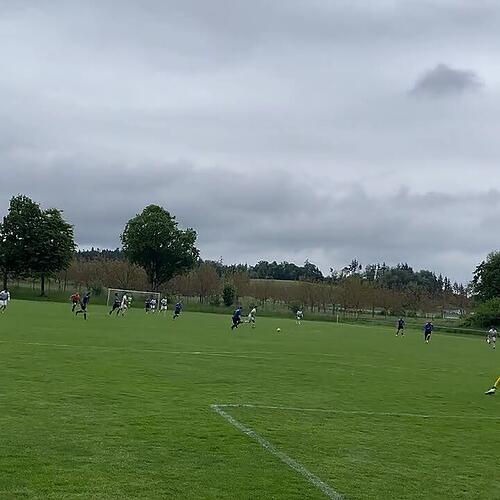 Erneute Torchance für den SVD in der 17. Minute
