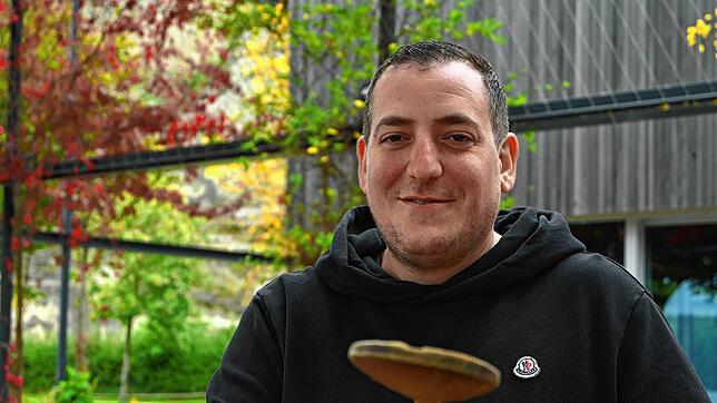 Der Uferpark ist nun sein Reich: Der Gemeinderat hat in nicht öffentlicher Sitzung einstimmig zugestimmt, dass Marco Bentivegna die ...