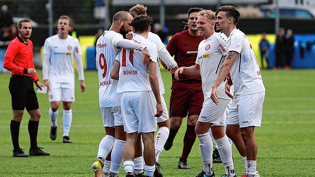 Jubel beim SCP: Das Hinspiel ging mit 2:0 an die Gäste aus dem Linzgau.