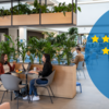 Arbeitsatmosphäre, Unternehmenskultur und Karrieremöglichkeiten. Einige Unternehmen schneiden bei Arbeitnehmerbewertungen besonders gut ...